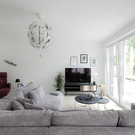 Lulex Iv - Traumwohnung Terasse Garten In Apartmán