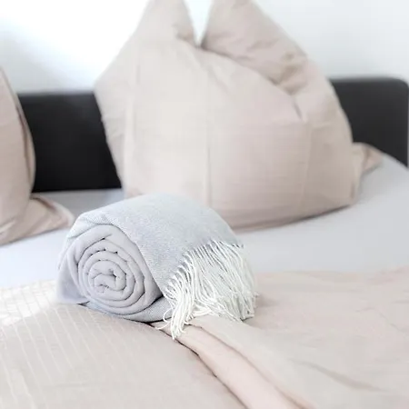 Lulex Iv - Traumwohnung Terasse Garten In Apartmán
